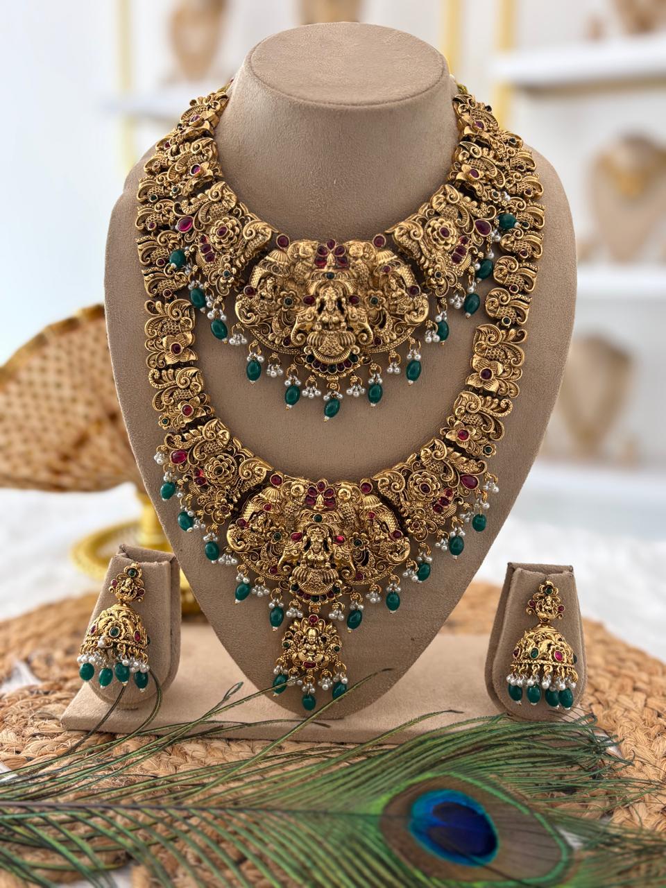 MAHABHALESHWAR KEMP BRIDAL SET