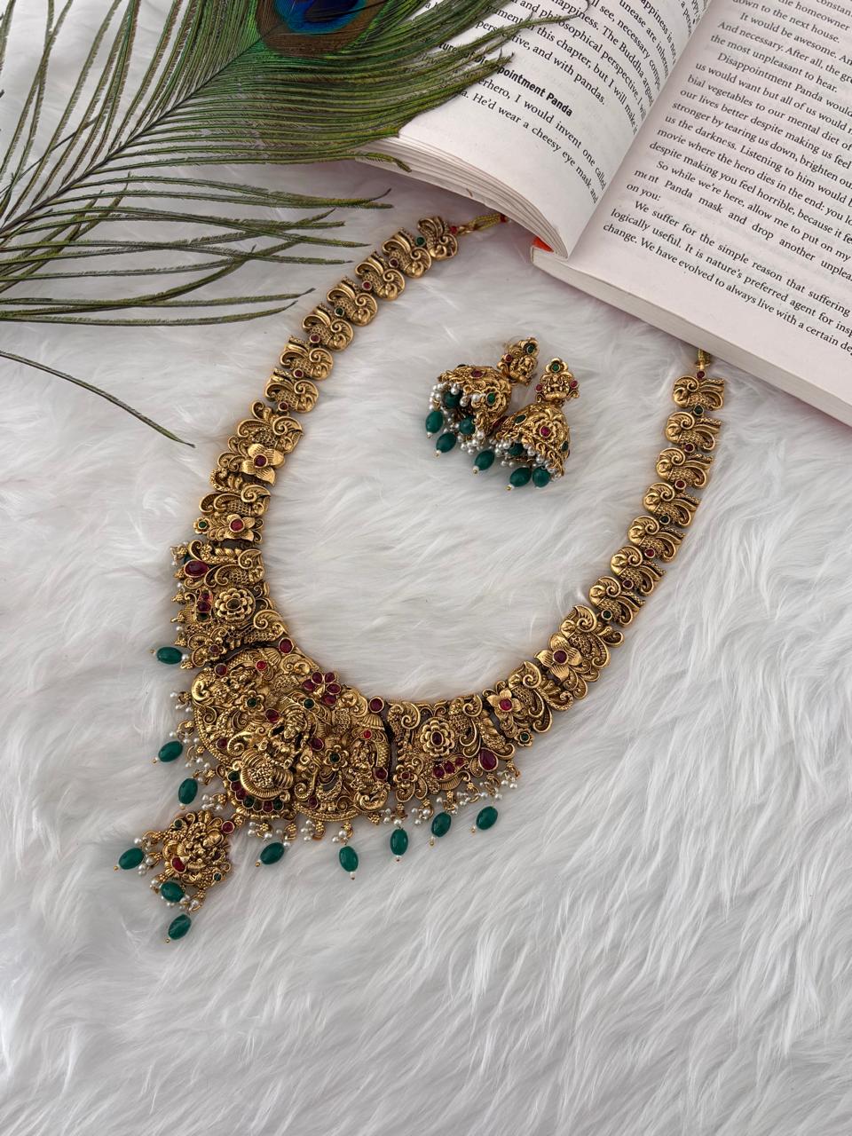 MAHABHALESHWAR KEMP BRIDAL SET